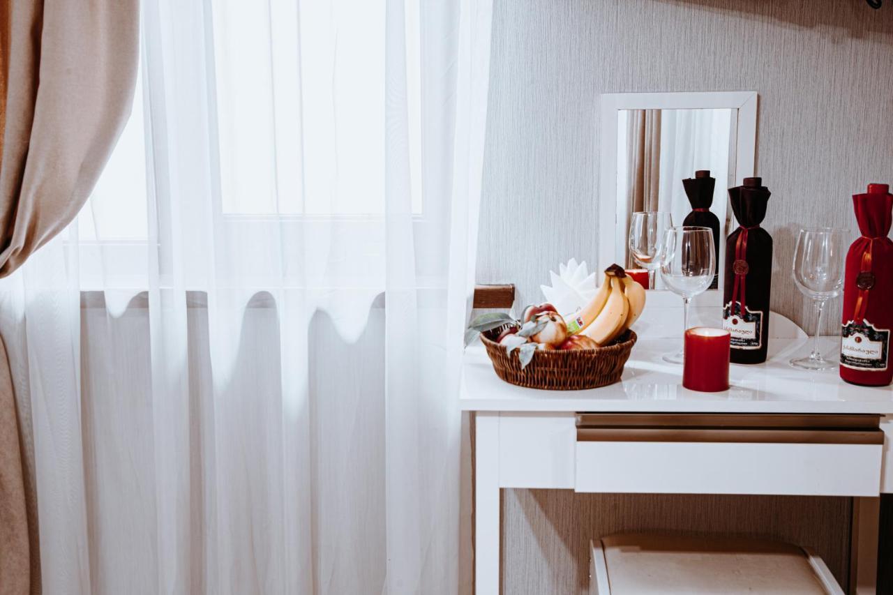 Sama Grand Hotel Tiflis Dış mekan fotoğraf